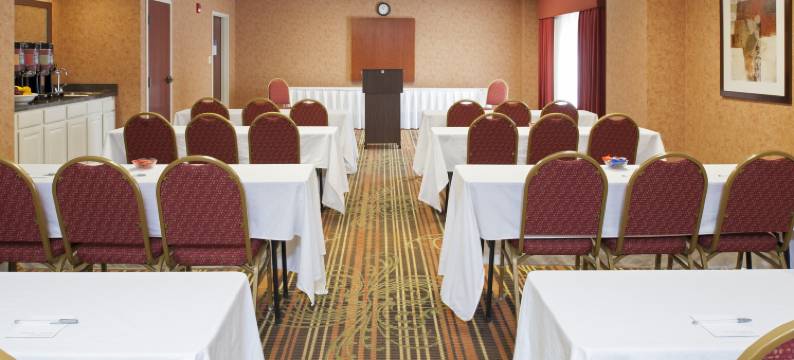 欢朋克利夫兰 - 东南 - 崔特斯柏罗旅馆及套房(Hampton Inn & Suites Cleveland-Southeast/Streetsboro)图片