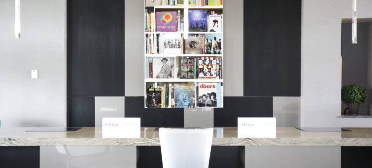 瑞万得西得梅因酒店，希尔顿启缤精选(The Rewind West des Moines, Tapestry Collection by Hilton)图片