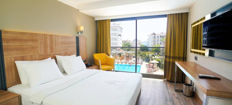 马米勒斯朱利安酒店(Ada Julian Marmaris)图片