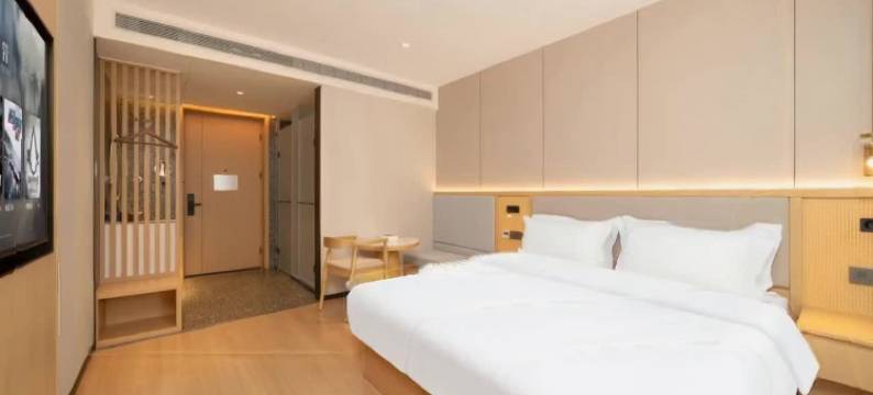 川悦领舍酒店(四川大学磨子桥地铁站店)图片