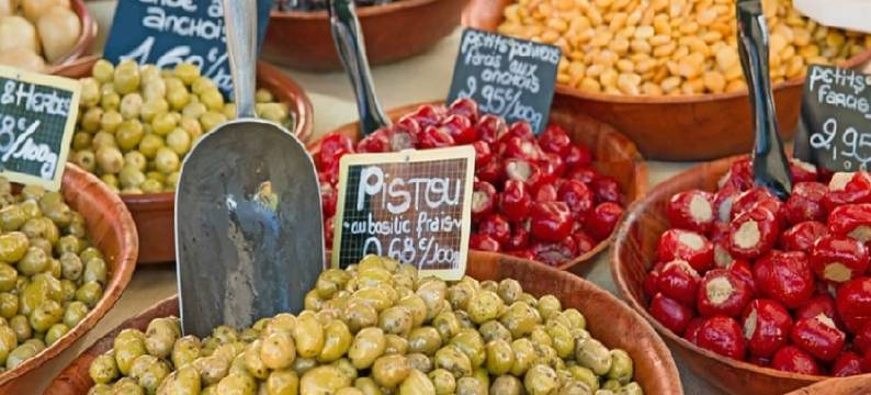 Stone House near Châteauneuf-du-Pape Vineyards图片