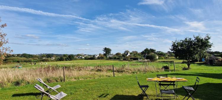 Holiday Home in Plougasnou near Guerzit Beach图片