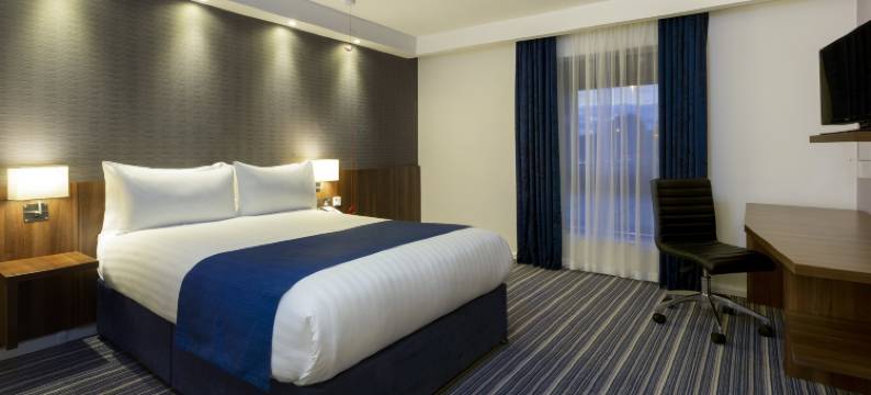 洲际智选假日酒店邓斯特布尔(Holiday Inn Express Dunstable, an IHG Hotel)图片