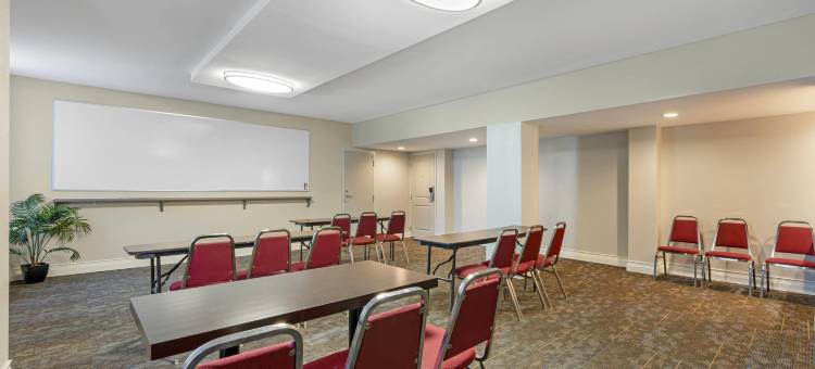 印第安纳波利斯东贝蒙特套房酒店(Sleep Inn)图片