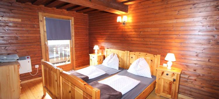 弗雷萨赫/克恩顿州的特色老农舍，带4间公寓和花园(Characterful Old Farmhouse with 4 Apartments in Fresach Carinthia with Garden)图片