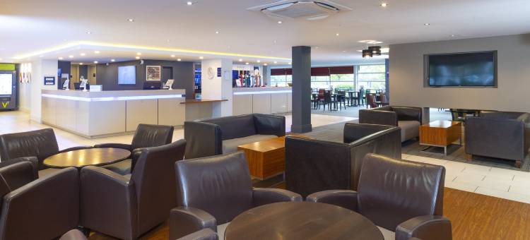 米尔顿凯恩斯智选假日酒店(Holiday Inn Express Milton Keynes)图片