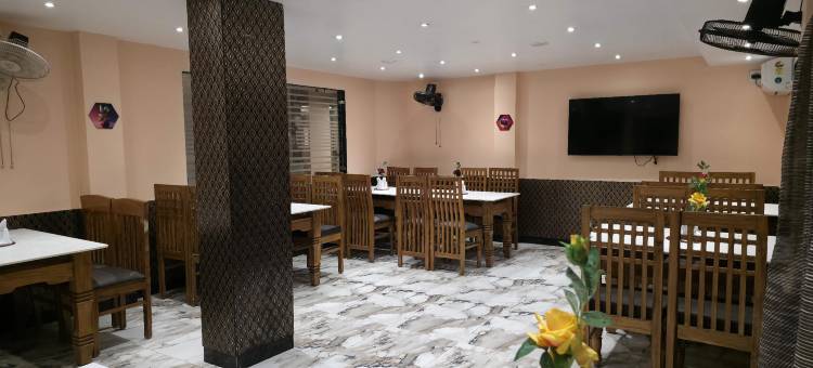 拉里纳酒店(Hotel Larina)图片