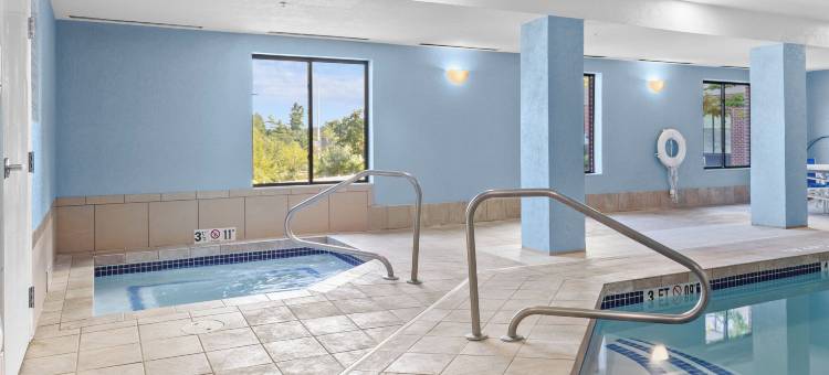 智选假日套房酒店曼彻斯特机场(Holiday Inn Express & Suites Manchester-Airport)图片