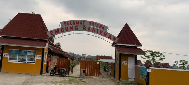 Capital O 93437 恩邦班特兰小屋尼尔拉邦班特兰(Capital O 93437 Embung Banteran CottageNearLapangan Banteran)图片