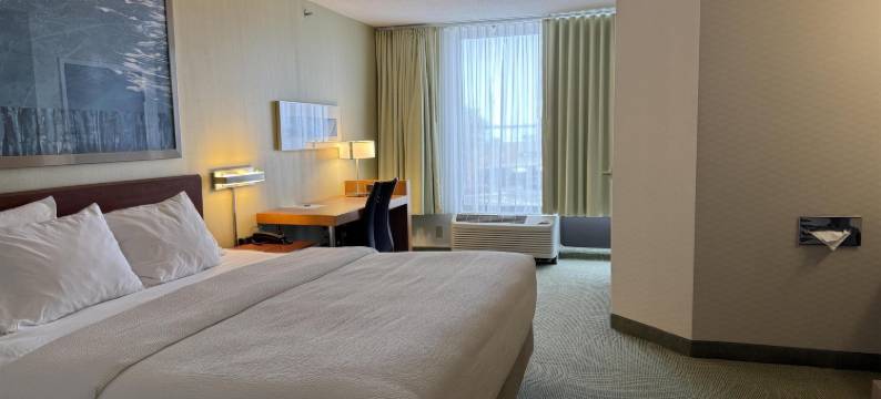 皮奥里亚贝斯特韦斯特SureStay精选酒店(The Peoria Hotel, SureStay Collection by Best Western)图片