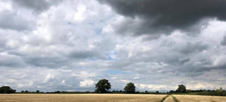 北安普敦郡靠近科茨沃尔德的豪华露营(Glamping in Northamptonshire Near Cotswolds)图片