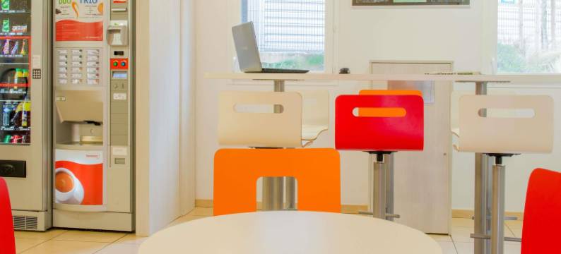 拉罗谢尔中心莱米尼姆雅高经济酒店(Hôtel Eco la Rochelle Centre les Minimes)图片