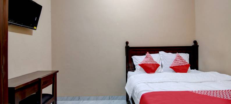 O酒店茉莉之家伊斯兰旅馆靠近努鲁尔伊克万清真寺(Hotel O Jasmine House Syariah Near Masjid Nurul Ikhwan)图片