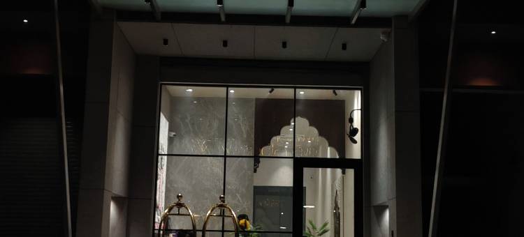 拉斯酒店，弗林达文(Hotel Raas Vrindavan)图片