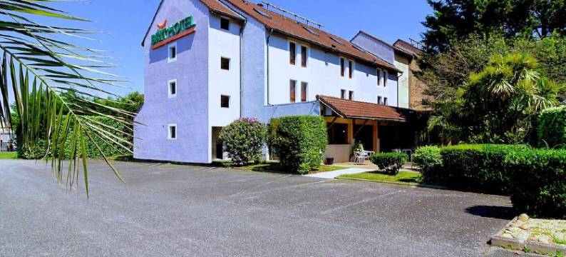 隆保罗舒适英式酒店(Brit Hotel Confort Pau Lons)图片