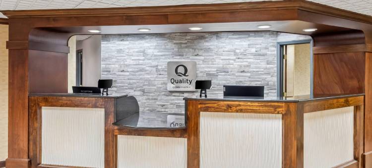 品质酒店及套房佛罗伦萨市民中心(Quality Inn & Suites Civic Center)图片