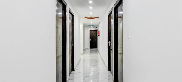 穆里格拉姆近安杜尔路带阳台经典房(Townhouse Mourigram Near Andul Road)图片