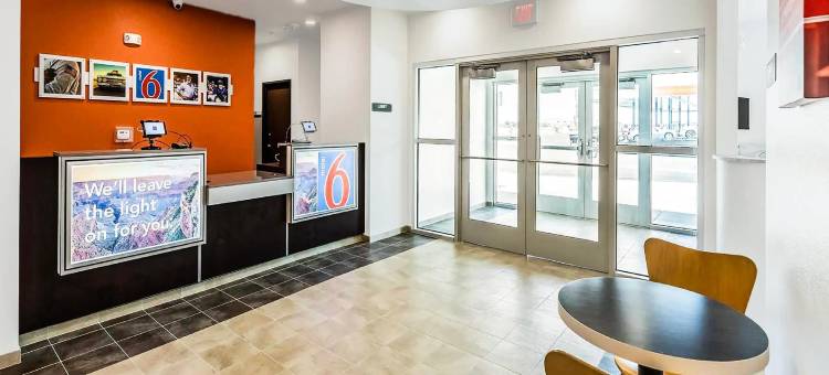拉斯维加斯, 内华达 6号汽车旅馆 - 赛车场(Motel 6 Las Vegas, NV - Motor Speedway)图片