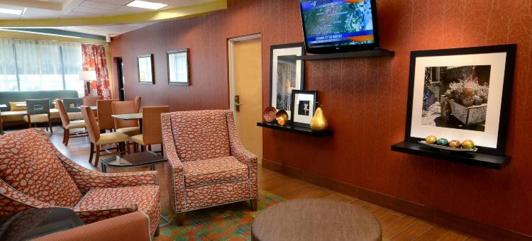 马丁斯维尔欢朋酒店(Hampton Inn Martinsville)图片