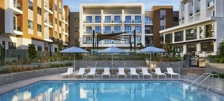 蒙特雷沙城居家酒店(Residence Inn by Marriott Sand City Monterey)图片