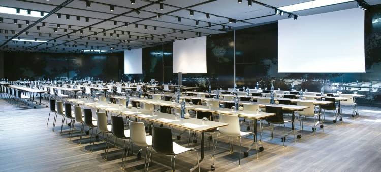 万丽巴塞罗那费拉酒店(Renaissance Barcelona Fira Hotel)图片