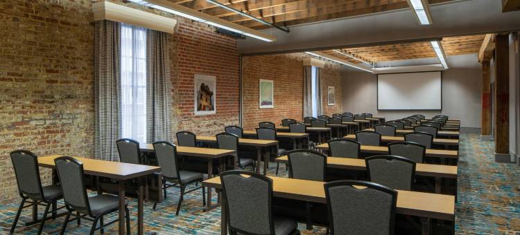 新奥尔良艺术维尔豪斯区万怡酒店(Courtyard New Orleans Warehouse Arts District)图片