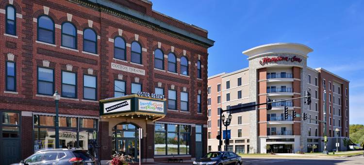 锡达福尔斯市中心欢朋酒店(Hampton Inn by Hilton Cedar Falls Downtown)图片