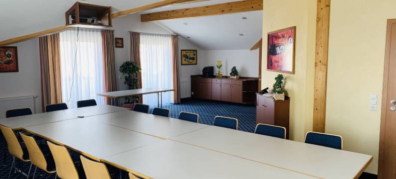 苏姆费力格尔维特酒店(Hotel Zum Fliegerwirt)图片