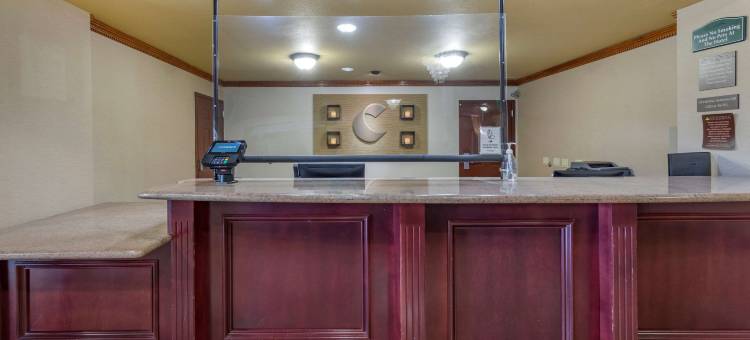 柑橘套房雷德兰兹洛马琳达酒店(Citrus Suites Redlands Loma Linda Hotel)图片