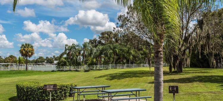 Travelodge Suites by Wyndham Lake Okeechobee图片