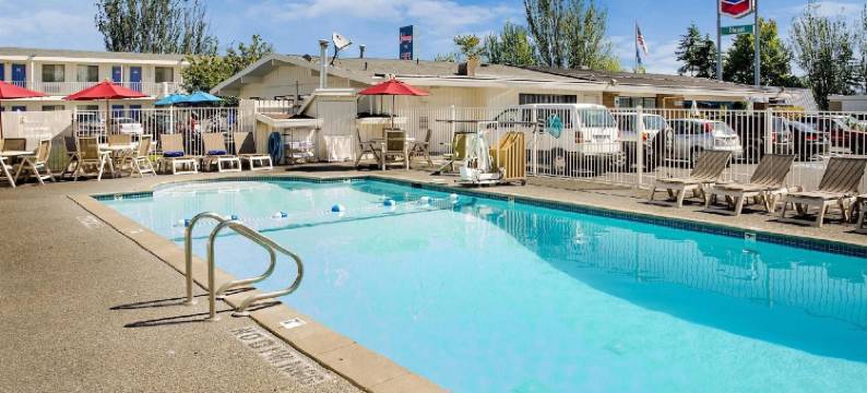 法伊夫塔克玛6号汽车旅馆(Motel 6 Tacoma, WA - Fife)图片