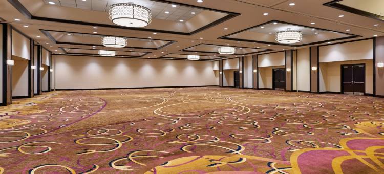 印第安纳波利斯喜来登酒店(位于凯斯通克罗星)(Sheraton Indianapolis Hotel at Keystone Crossing)图片