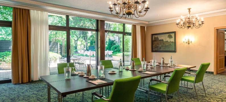 坦恩豪斯晨沃尔德酒店(Waldhotel Tannenhäuschen)图片