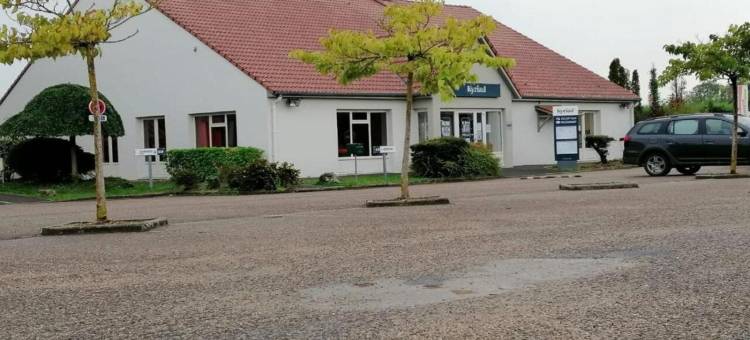 伊苏丹基里亚德酒店(Kyriad Issoudun)图片