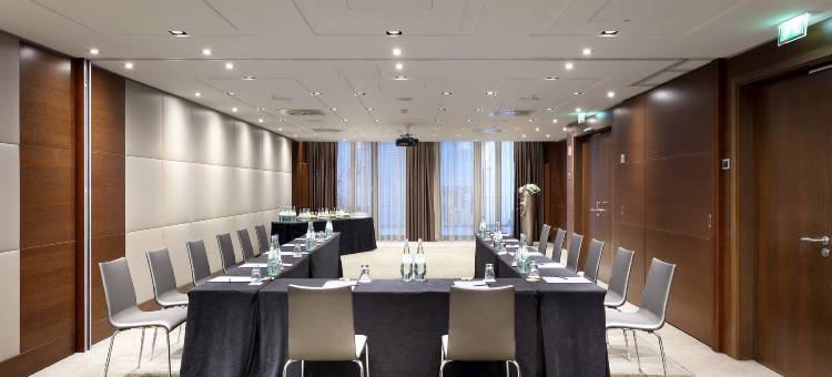 信息欧洲之星柏林酒店(Eurostars Berlin)图片