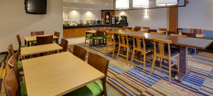 旧金山机场万枫套房酒店(Fairfield Inn & Suites San Francisco Airport/Millbrae)图片