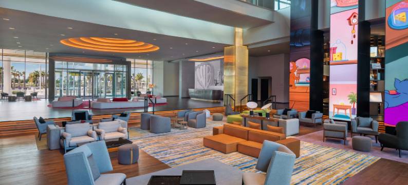 阿布扎比华纳兄弟世界主题乐园希尔顿格芮精选酒店(The WB Abu Dhabi Hotel, Curio Collection by Hilton)图片