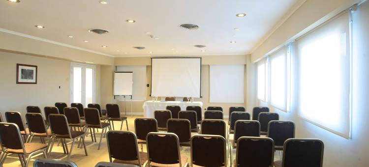 Howard Johnson Rio Ceballos Hotel y Casino图片