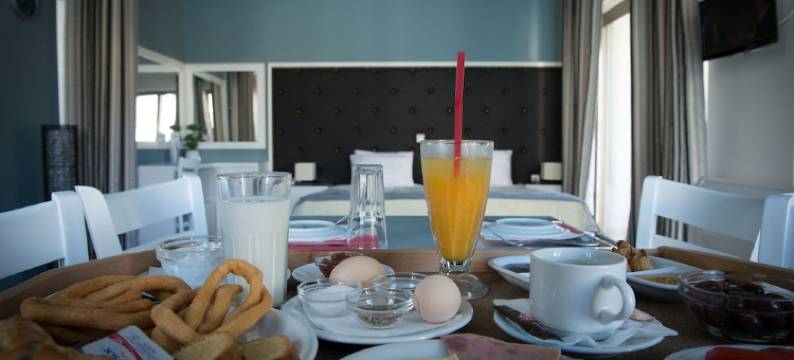 曼提尼亚湾酒店(Mantinia Bay Hotel)图片