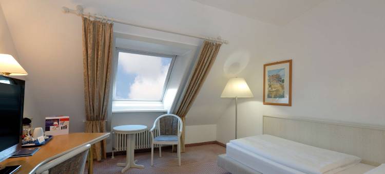 辛德菲根市斯图加特酒店-郁金香旅馆(Hotel Stuttgart Sindelfingen City by Tulip Inn)图片