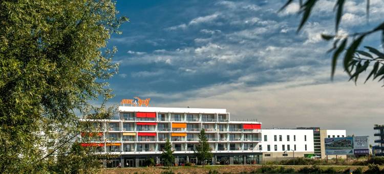 波尔多梅尔高尔夫公寓酒店-布鲁日(Appart-Hôtel Mer & Golf City Bordeaux - Bruges)图片