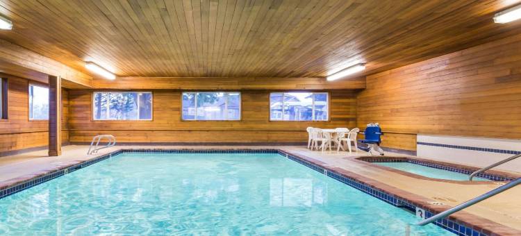 拉格兰德速8酒店(Super 8 by Wyndham LaGrande)图片