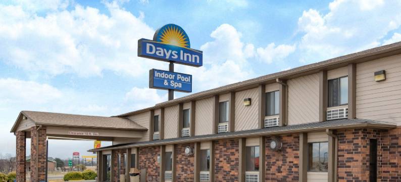 萨莱纳I-70温德姆戴斯酒店(Days Inn by Wyndham Salina I-70)图片