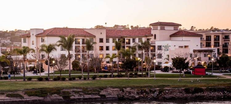 Homewood Suites by Hilton圣迭戈机场-自由站(Homewood Suites by Hilton San Diego Airport-Liberty Station)图片