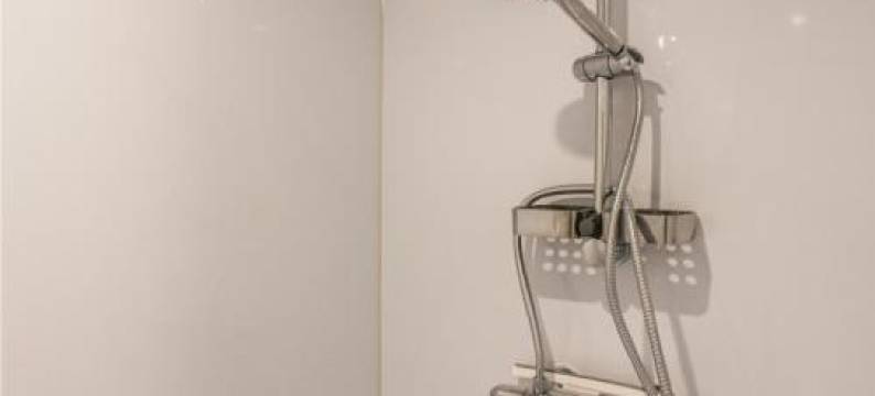 2 Bedroom Nice Home in Bornerbroek图片