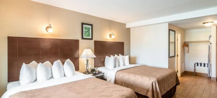 贝克斯菲尔德市区附近凯艺套房酒店(Quality Inn & Suites Near Downtown Bakersfield)图片