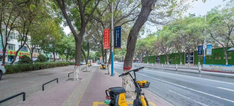 天都喜舍特色民宿(新华东路分店)图片