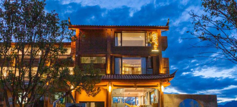 泸沽湖云堇云舒湖景民宿图片