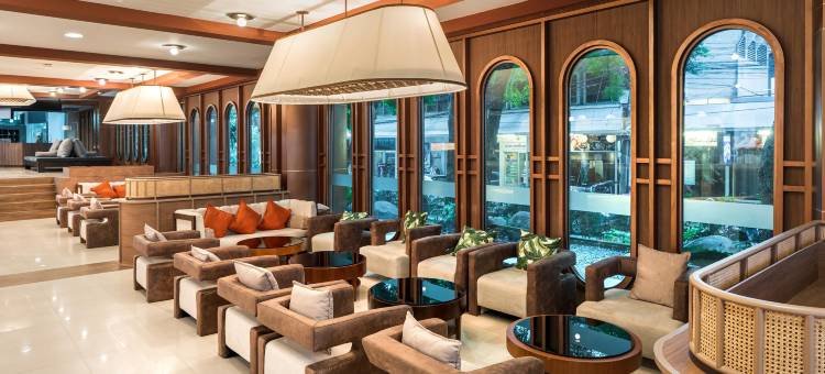 A-One芭提雅皇家邮轮酒店(A-One the Royal Cruise Hotel Pattaya)图片