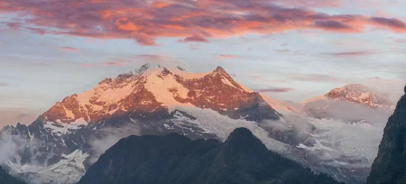 雨崩诺巴啦观景民宿(雨崩店)图片